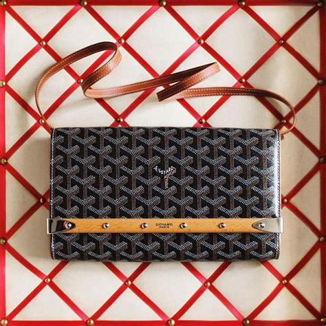 goyard large clutch price